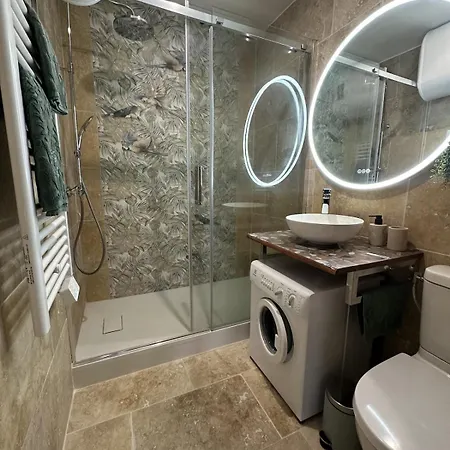 Atopia - Coup De Coeur Bord De & Clim Apartment